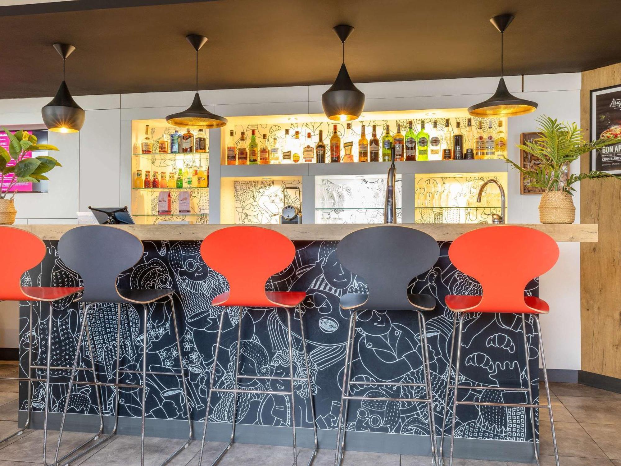 Ibis Chalons En Champagne Hotel Exterior photo