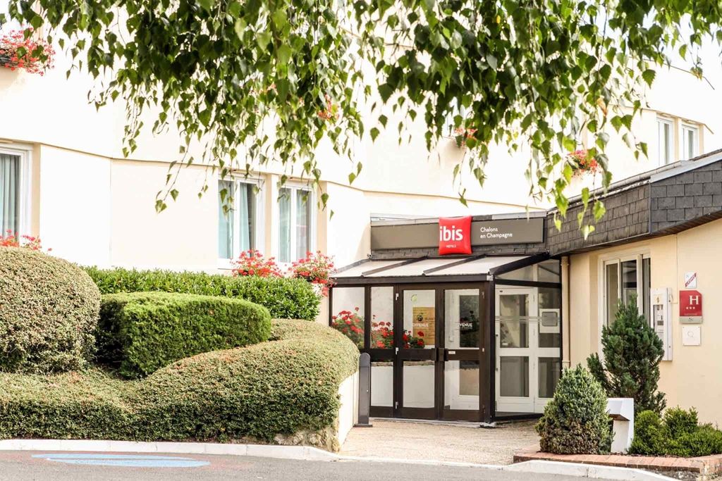 Ibis Chalons En Champagne Hotel Exterior photo