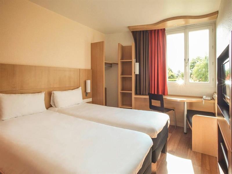 Ibis Chalons En Champagne Hotel Exterior photo